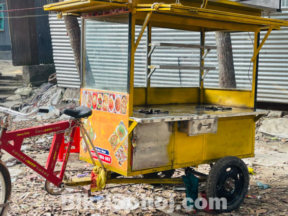 ফুড কার্ট বিক্রি হবে! ৩'x৫ fit ' সাইজের কার্ট।